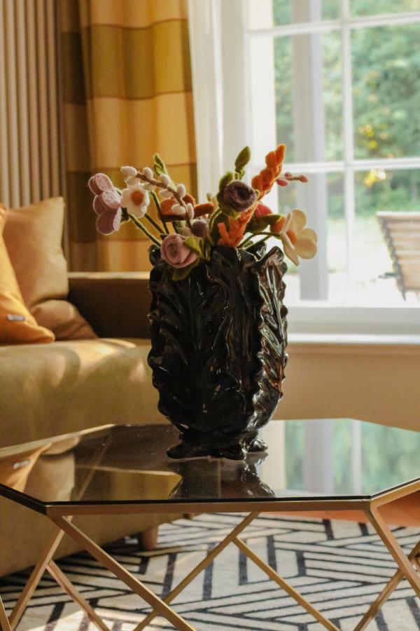 Villa Nussbaumer - Business-Und Ferienwohnung In Bester Lage อาร์นชตัดท์ ภายนอก รูปภาพ