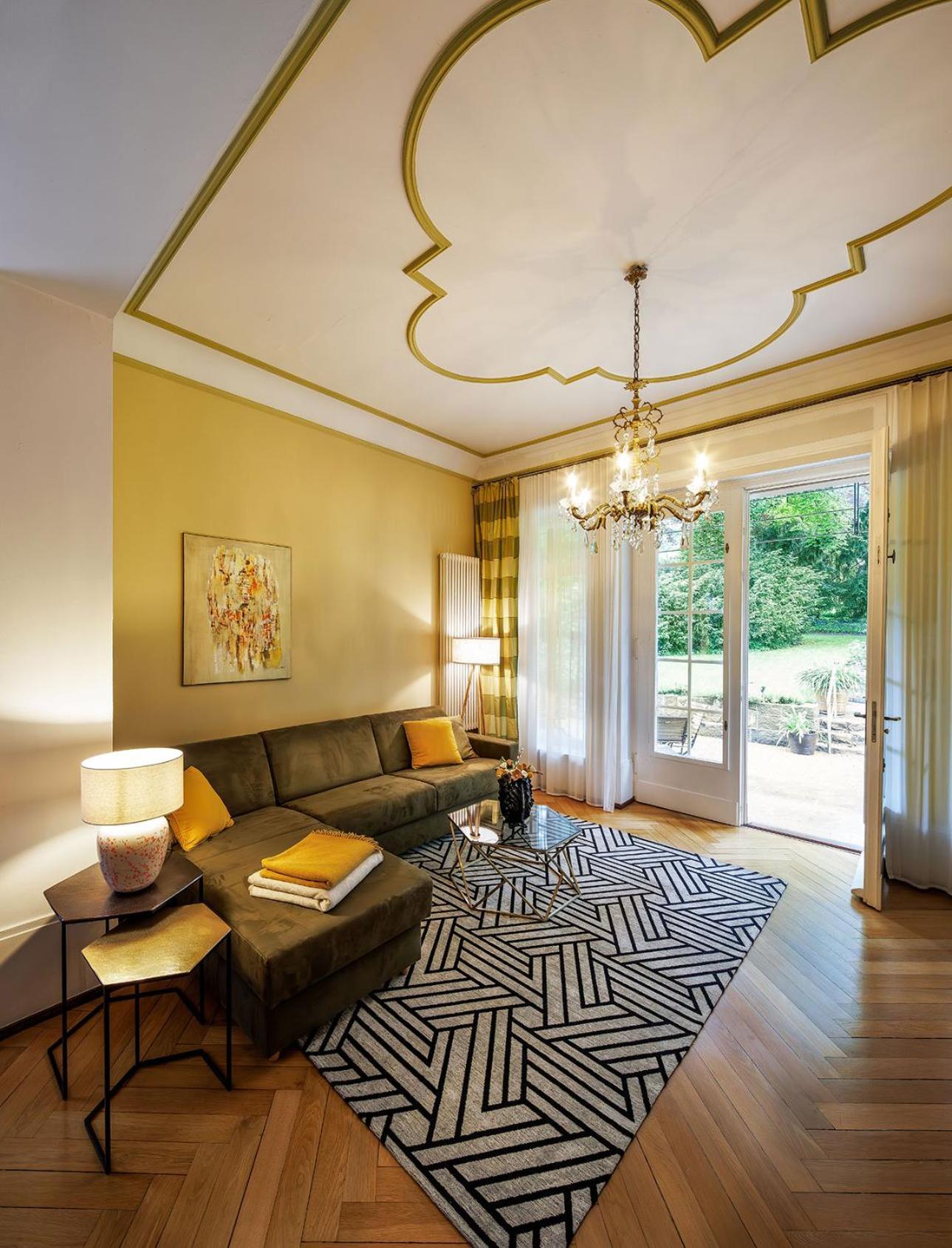 Villa Nussbaumer - Business-Und Ferienwohnung In Bester Lage อาร์นชตัดท์ ภายนอก รูปภาพ